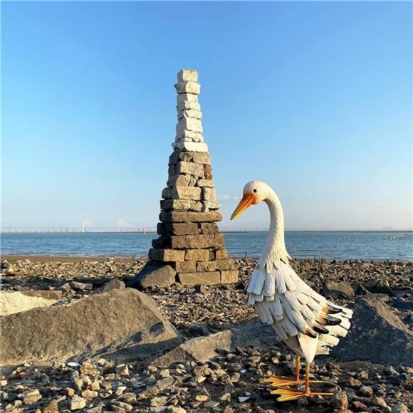 Metal Duck Garden Statue Outdoor Yard Art Sculpture - Picture 5 of 8